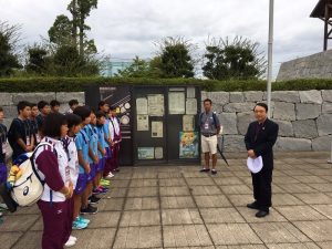 皆川副団長の激励の様子