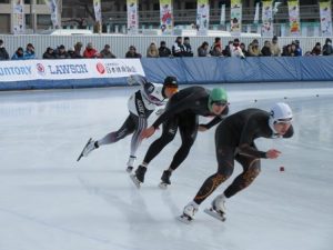 成年男子1000ｍ 高村 和選手（緑）